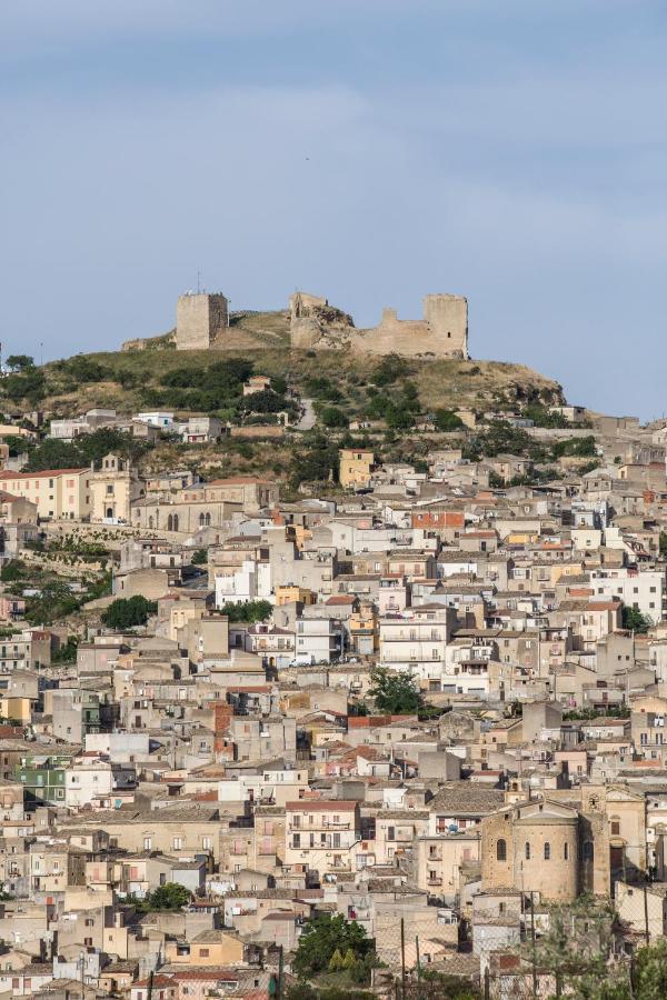 Sopra La Piazza Villa Agira Kültér fotó